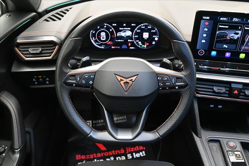Cupra Formentor 2,0 TDI 110kW DSG 4x4 Záruka a - fotka 18 z 31