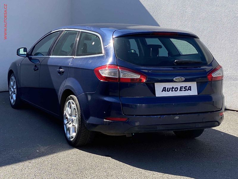 Ford Mondeo (2011) 2.0 TDCI, AC, temp - fotka 6 z 15