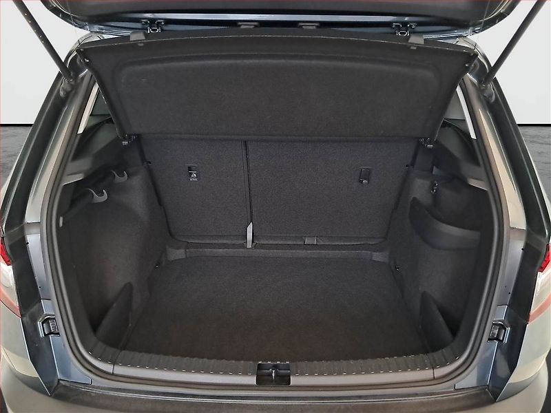 Škoda Karoq (2018) 1.5 TSI, Automat, Tempomat - fotka 14 z 18