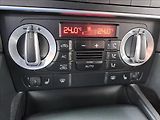 Audi A3 1,6 TDI,XENON,VÝHŘEV,  Sportba - náhled 33