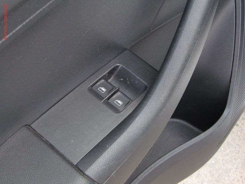 Škoda Rapid (2013) 1.2 TSI, ČR, Ambition - fotka 11 z 14