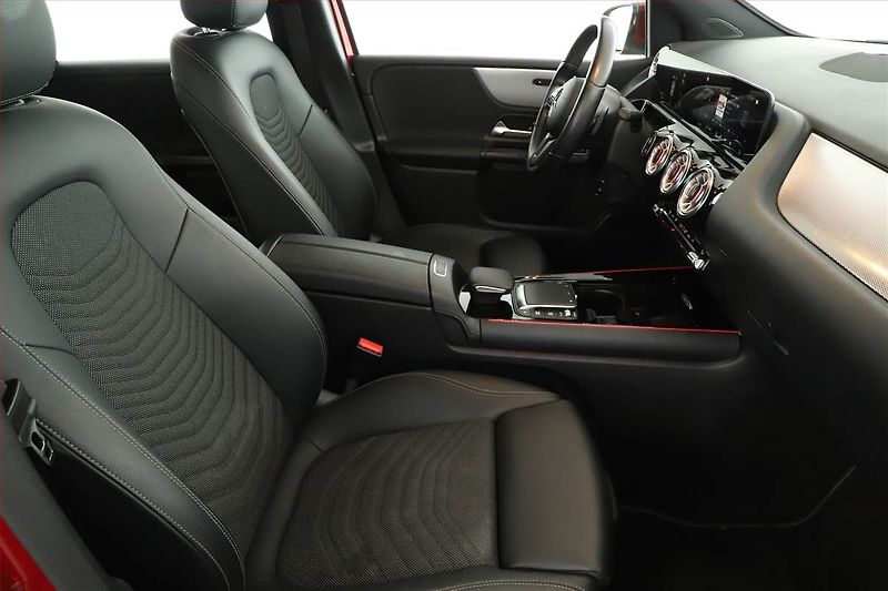 Mercedes-Benz Třídy B (2021) B 180 d, Automat, Kůže, Navi - fotka 7 z 17