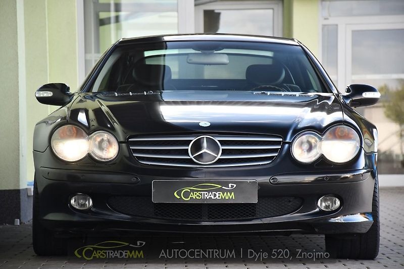 Mercedes-Benz SL 500 - fotka 8 z 38