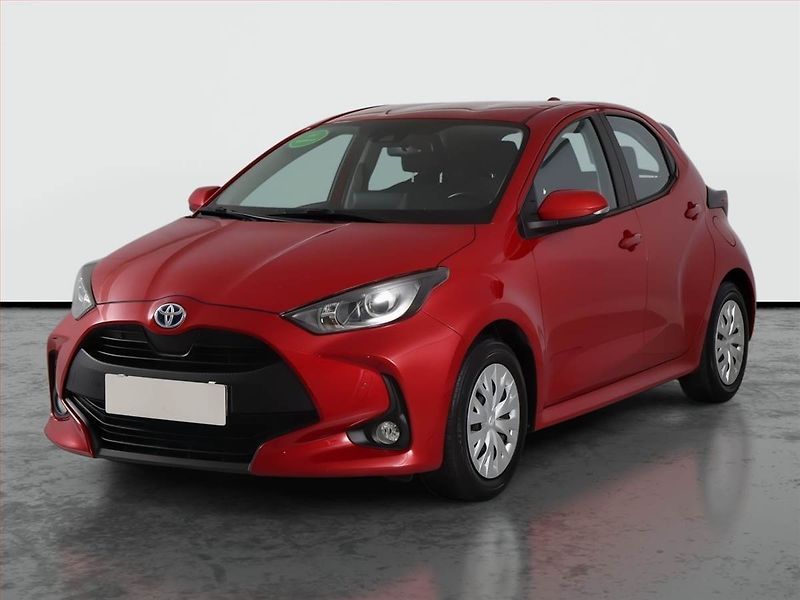 Toyota Yaris (2022) 1.5 VVT-i Hybrid, Automat, ČR - fotka 2 z 22