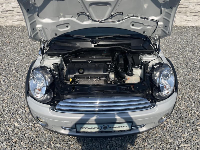 Mini Clubman 1.4i 95PS CLUBMAN 154TKM TOP!! - fotka 86 z 176