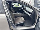BMW Řada 5 520d xDrive M-Sport PRO - náhled 9