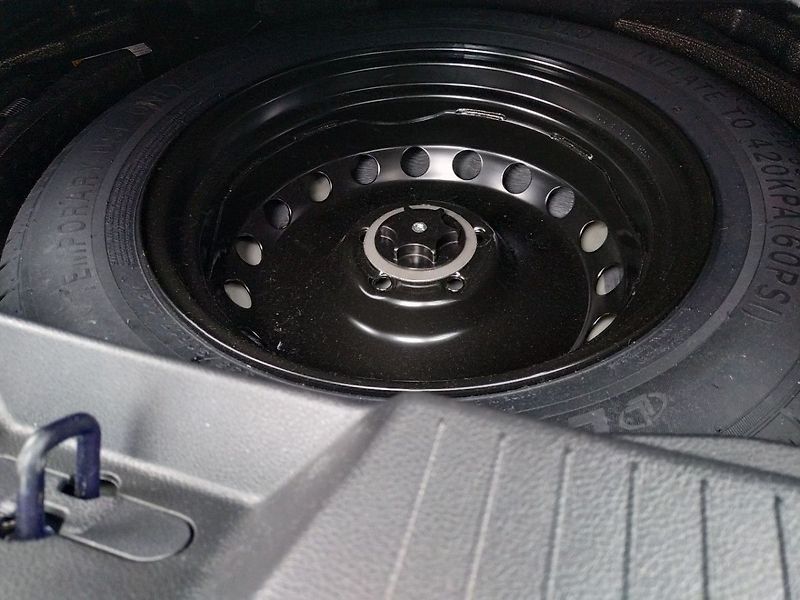 Nissan Qashqai 1.3T mHEV AT,2WD, ZADÁNO - fotka 29 z 29