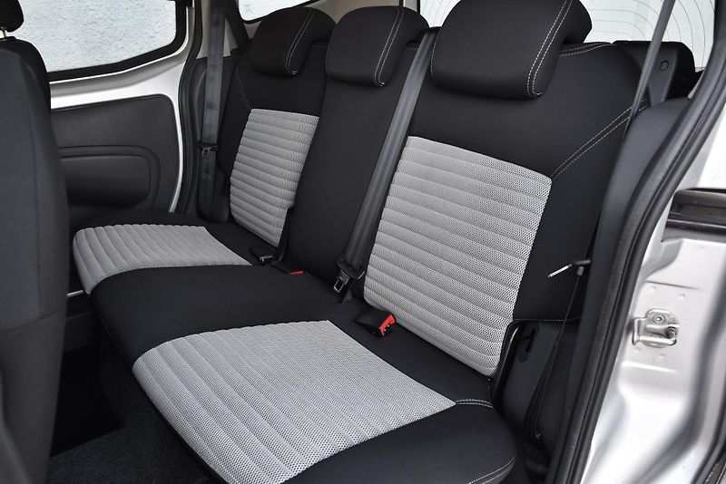 Fiat Qubo 1.3 MultiJet,KLIMA,PDC,ALU16 - fotka 31 z 44