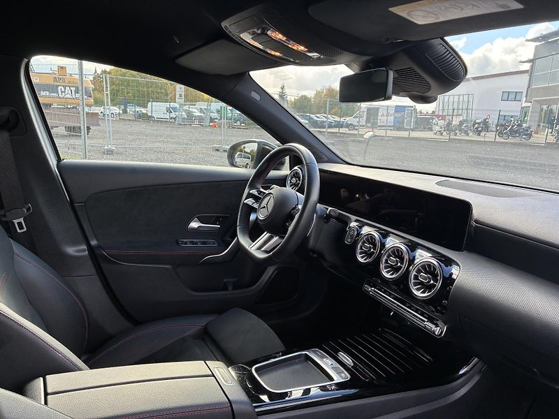 Mercedes-Benz Třídy A (2023) - fotka 6 z 14
