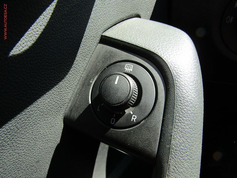 Škoda Octavia (2019) 2.0 TDi 4x4, 2.maj,ČR - fotka 15 z 18