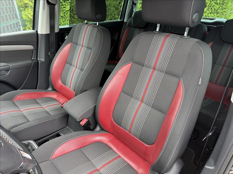 Volkswagen Sharan 2.0 TDI Match/125kW/Xenony - fotka 16 z 18