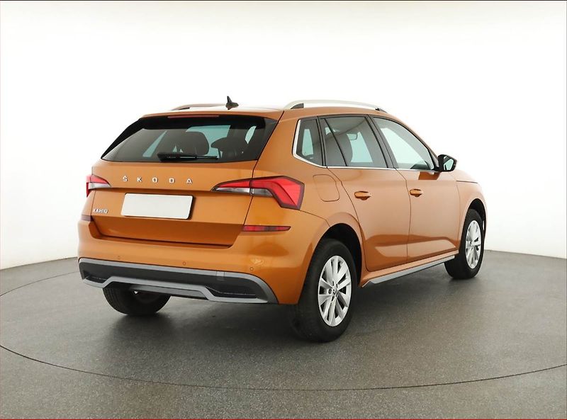 Škoda Kamiq (2023) Style 1.0 TSI - fotka 5 z 18