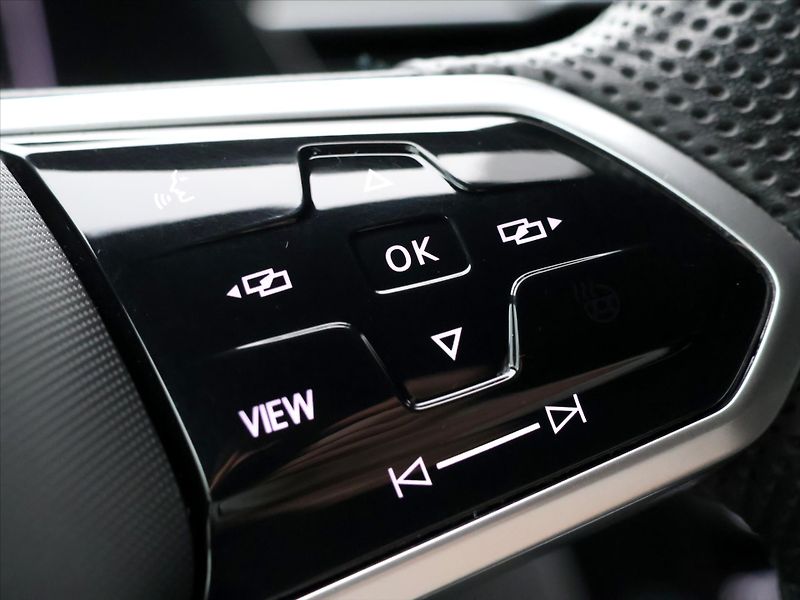 Volkswagen Arteon Shooting Brake 2,0 TDI DSG R-Line Navi Led - fotka 21 z 37