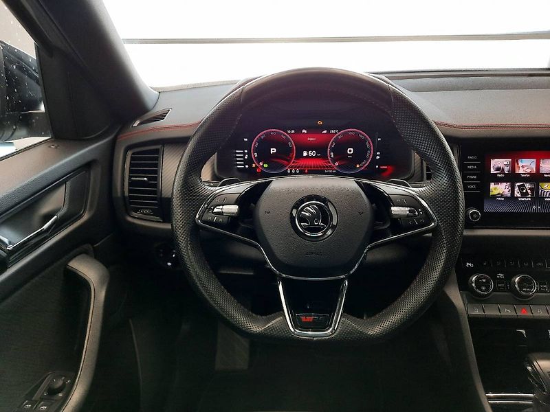 Škoda Kodiaq (2024) RS 2.0 TSI 4x4 (180kW/245k) DS - fotka 14 z 28