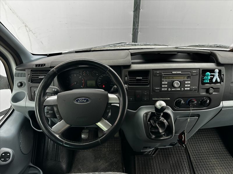 Ford Transit 2.2 TDCi 74kW 9 míst L1H1 - fotka 18 z 36