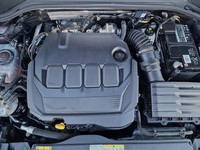 Volkswagen Arteon 2.0TDI 147kW 4x4 DSG R-line - fotka 43 z 50