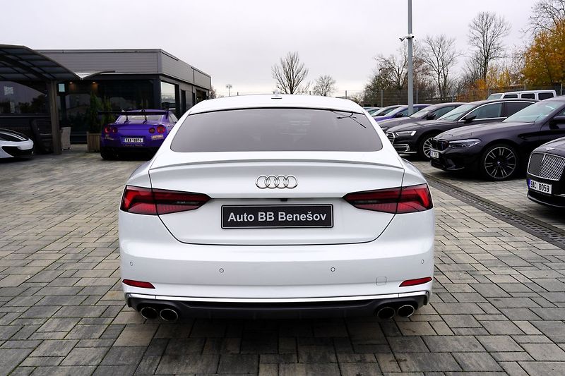 Audi S5 3.0 TFSI tiptronic Quattro/B&O - fotka 5 z 49