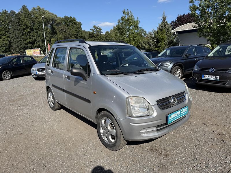 Opel Agila 1.0i - fotka 4 z 21