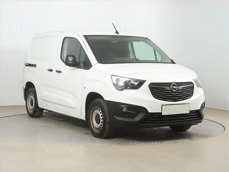 Opel Combo (2019) 1.5 CDTI, ČR, DPH - fotografie inzerátu
