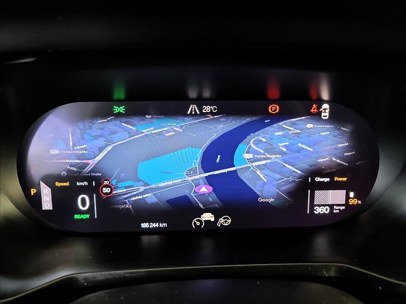 Polestar 2 0,0 300kw,AWD,MATRIX,SOH 91,5% - fotka 21 z 50