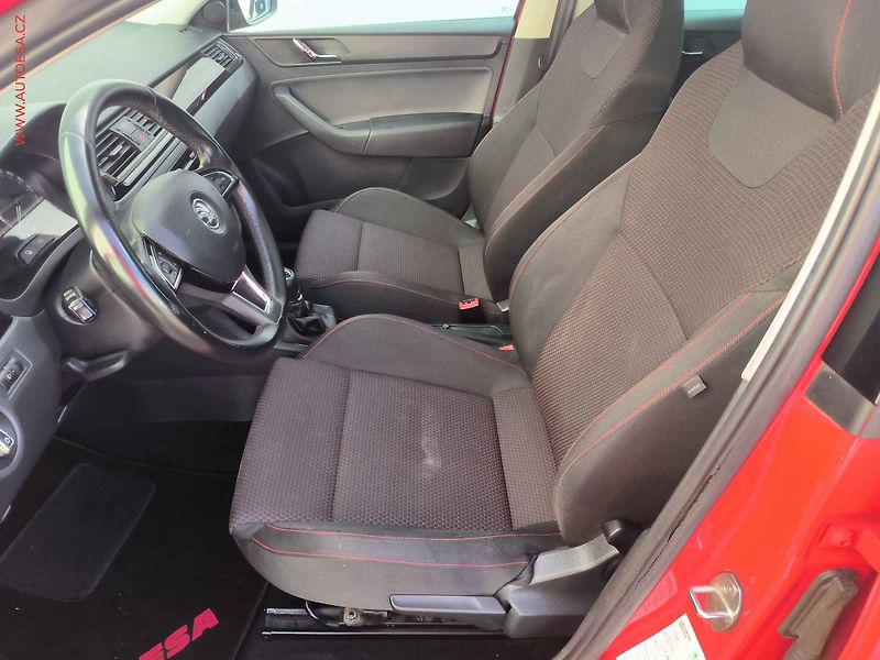 Škoda Rapid (2015) 1.2 TSi, Sport, xenon, panor - fotka 9 z 18