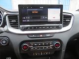 Kia Ceed (2022) GT Line 1.5 T-GDI, Serv.kniha - náhled 12
