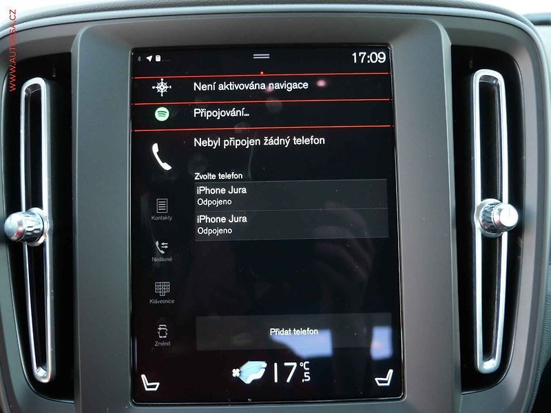 Volvo XC40 (2021) 1.5T, 1.maj,ČR, Momentum, AT - fotka 20 z 28