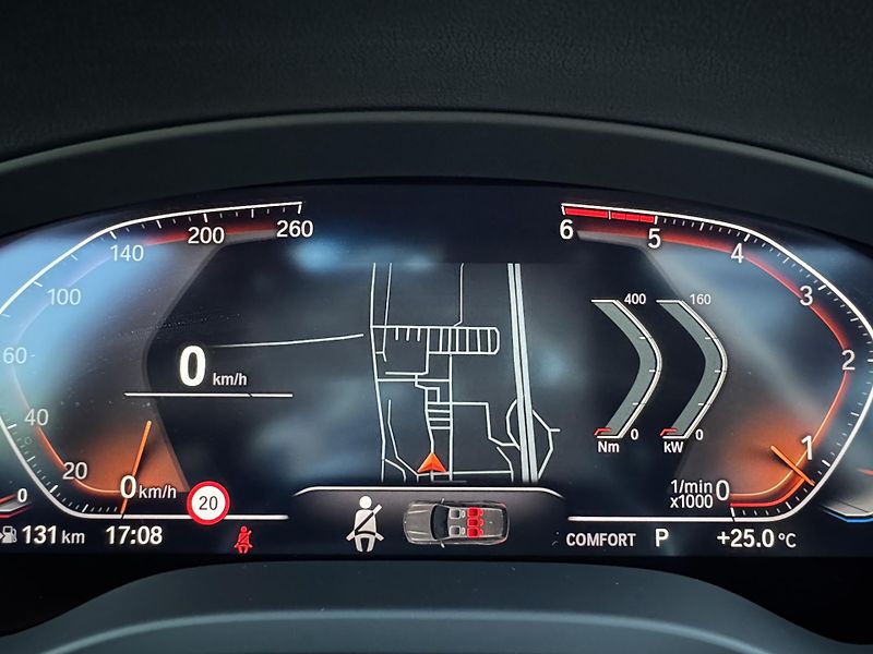 BMW X3 (2023) 20d LASER,PANO,HUD,servis 6/26 - fotka 31 z 51
