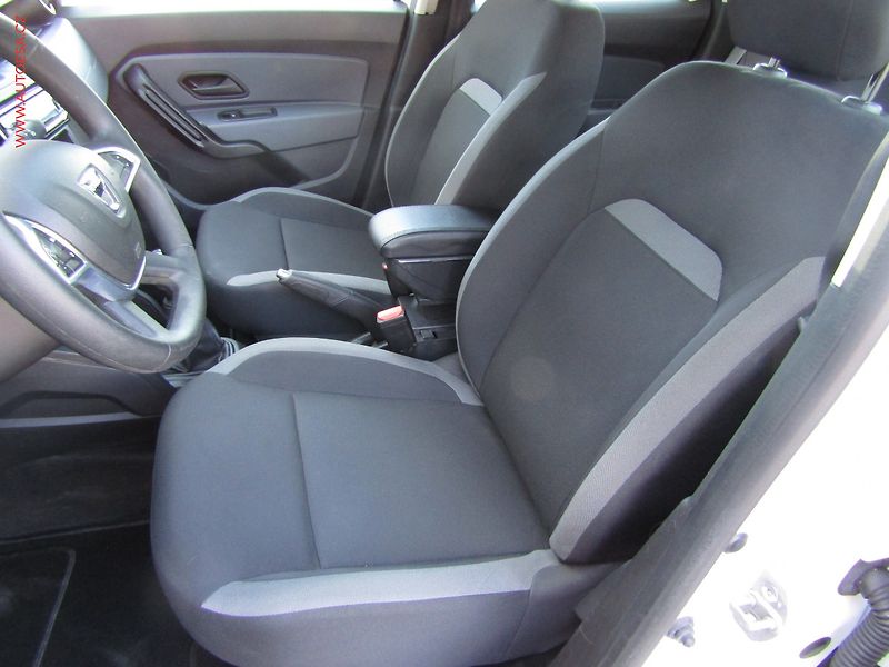 Dacia Duster (2021) 1.0 Tce, ČR, TZ - fotka 9 z 16