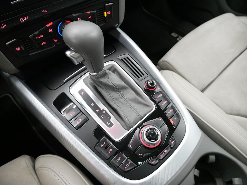 Audi Q5 - fotka 22 z 25