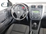 Volkswagen Golf (2005) 1.4 16V, nová STK, udržované - náhled 7