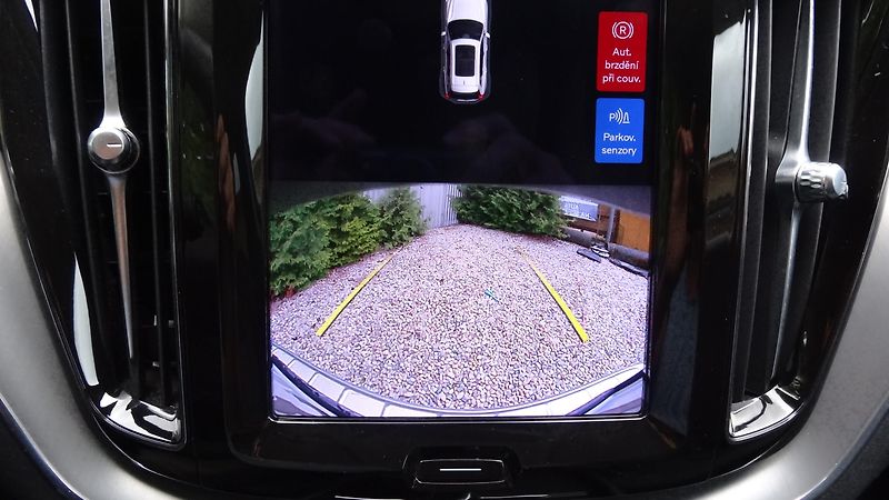 Volvo XC60  B4 Awd Taž.zař.Navi + - fotka 65 z 70
