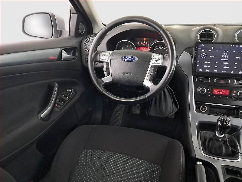 Ford Mondeo (2014) 2.0 TDCi, po STK, Tažné - fotka 7 z 17