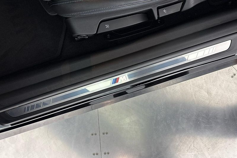 BMW Řada 2 řady 2 | M240i xDrive - fotka 15 z 24