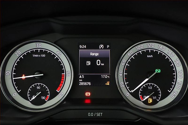 Škoda Superb (2016) Laurin&Klement 2.0 TDI - fotka 8 z 20