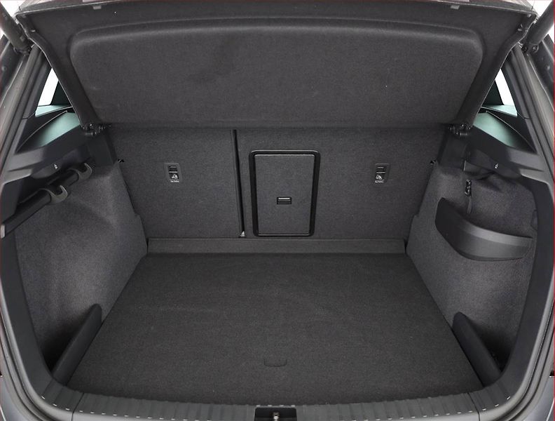 Škoda Karoq (2025) 2.0 TDI, 4X4, Navigace - fotka 20 z 21