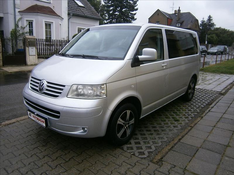Volkswagen Multivan 1,9 TDI  77KW - fotka 3 z 14
