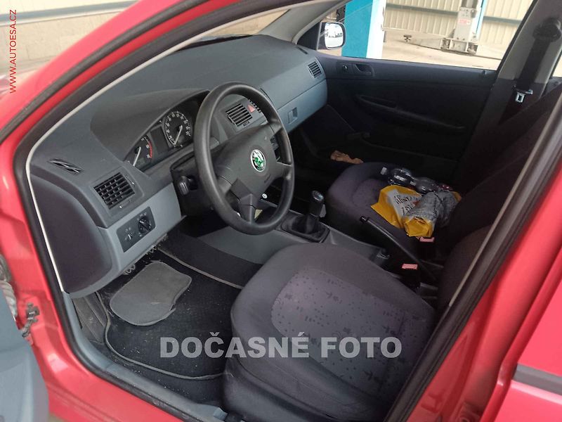 Škoda Fabia (2001) 1.4MPi, ČR, tažné - fotka 3 z 3