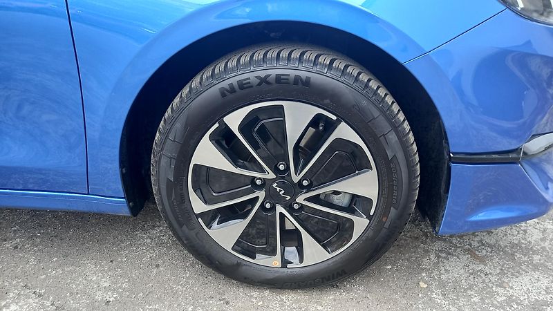 Kia Ceed SW (2025) 1,5 T-GDi GPF TOP - fotka 12 z 14