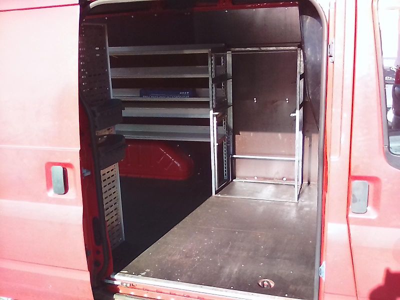 Ford Transit (2012) 2.2 TDCi, L1H2,odpočet DPH - fotka 24 z 35