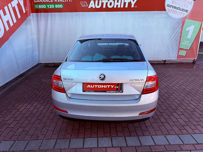 Škoda Octavia 1.6 TDi Ambition Fresh, ČR - fotka 7 z 23