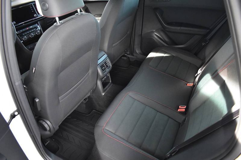 Seat Ateca (2020) FR 2.0TSI 140kW DSG 4x4 - fotka 15 z 26