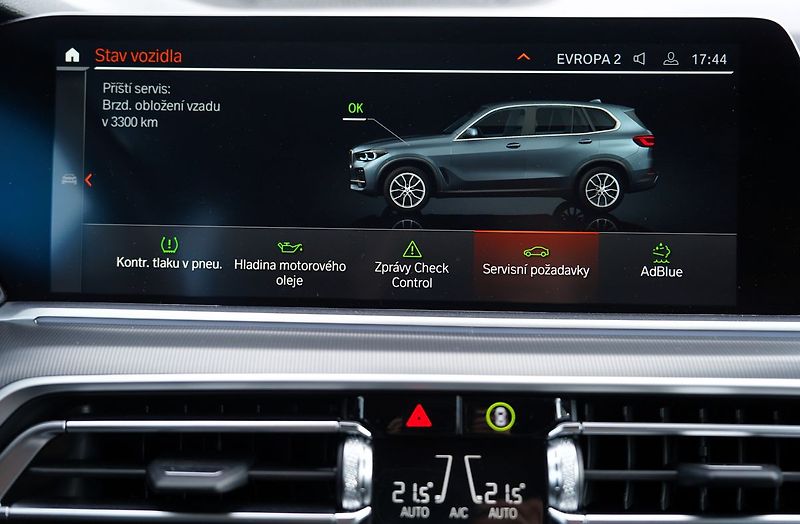 BMW X5 25d xDrive/230 PS/kůže/AT - fotka 39 z 42