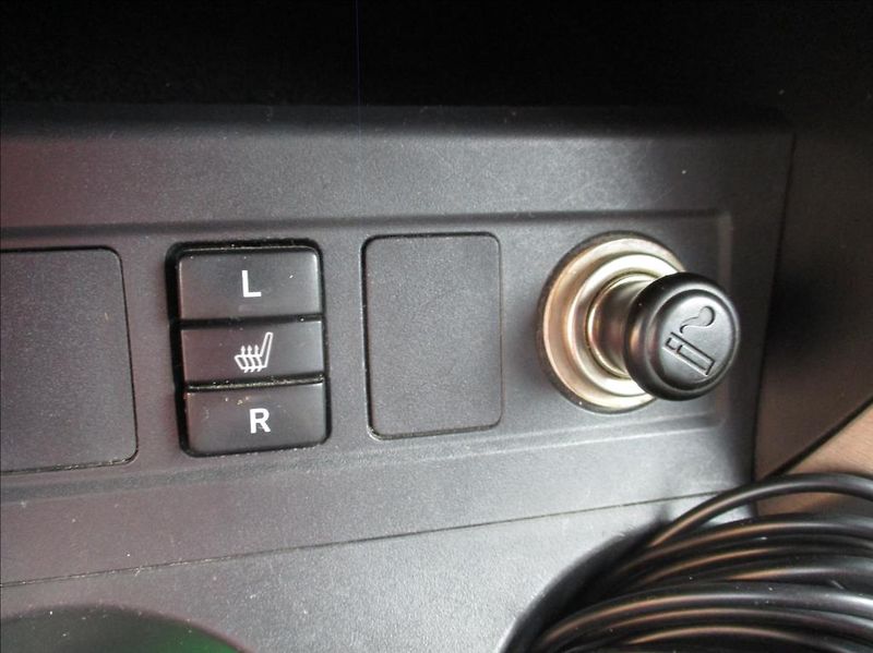 Toyota RAV4 2,2 D, 4x4, aut klima,kamera, - fotka 24 z 34