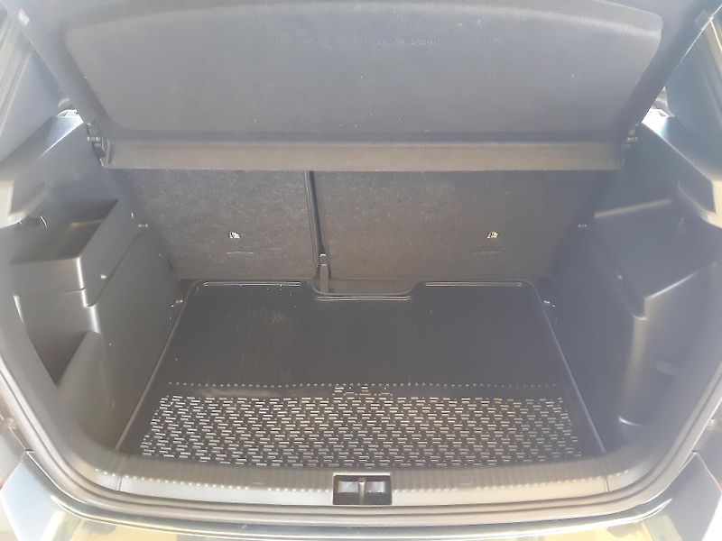 Škoda Fabia 1.0 i LED KAMERA APP - fotka 22 z 26