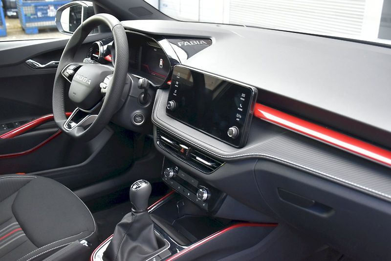 Škoda Fabia (2025) Monte Carlo 1,0 TSI 85 kW 6° m - fotka 30 z 33