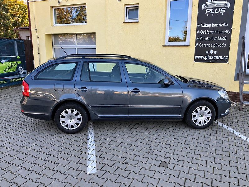 Škoda Octavia 1,6TDi (77kW)*STK DO 10/2028* - fotka 5 z 15