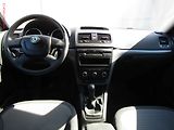 Škoda Yeti (2012) 1.4 TSI, ČR, AC, TZ - náhled 7