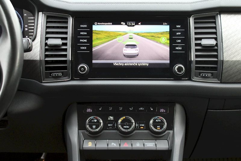 Škoda Kodiaq (2022) Style 2.0TDI / 110kW 7°DSG - fotka 16 z 24