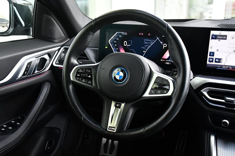 BMW i4 eDrive40 M-SPORT HUD 1.M TAŽNÉ - fotka 6 z 44